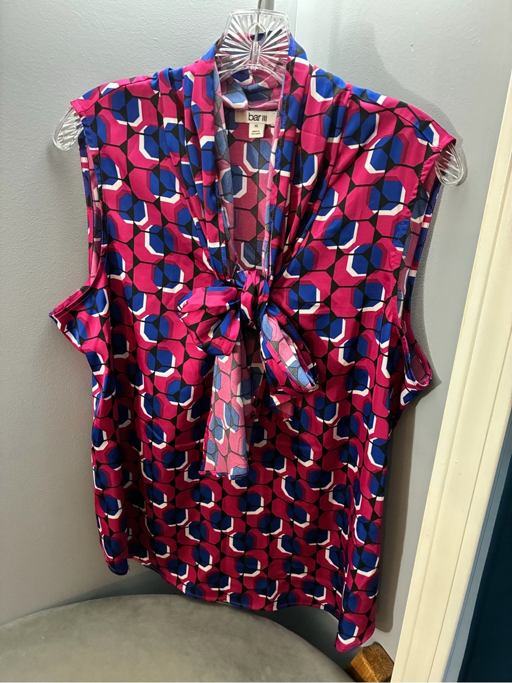 Bar III Pink Blue Geometric Tie-Neck Sleeveless Top